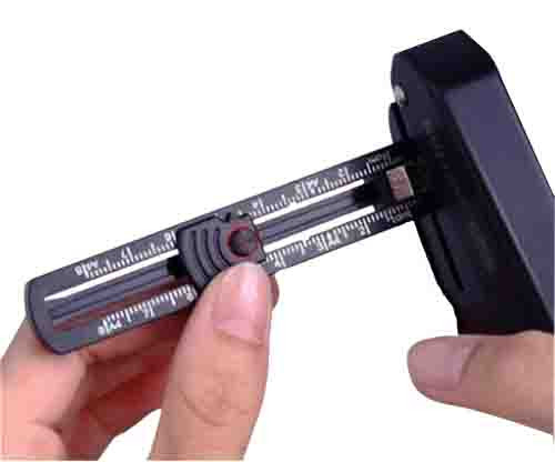 Ruler Positioned Puncher 1 Hole Black
20 Sheets