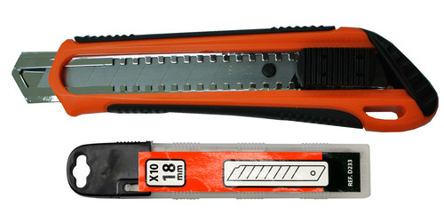Heavy Duty Retractable Blade Knife