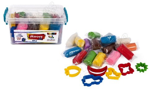 Box of 16 Play Dough & 6 Moulds